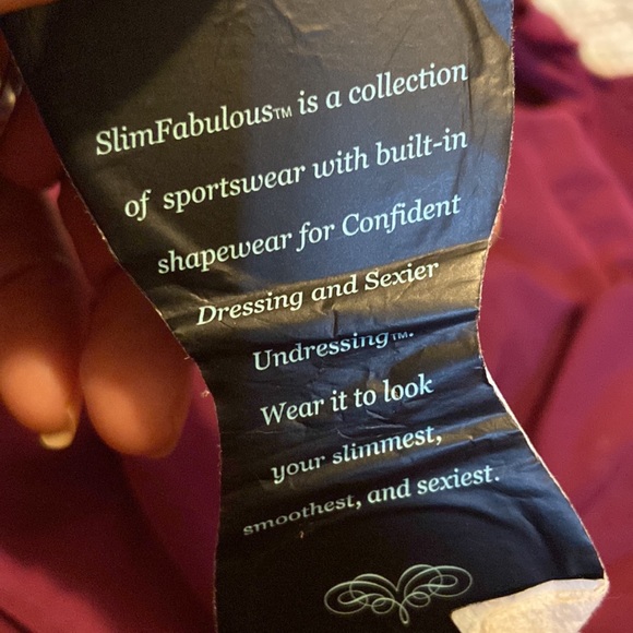 Womens sllimfabulous sports wear with built in shape wear - Picture 5 of 8